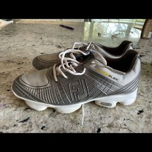 Footjoy men’s golf shoes 9.5